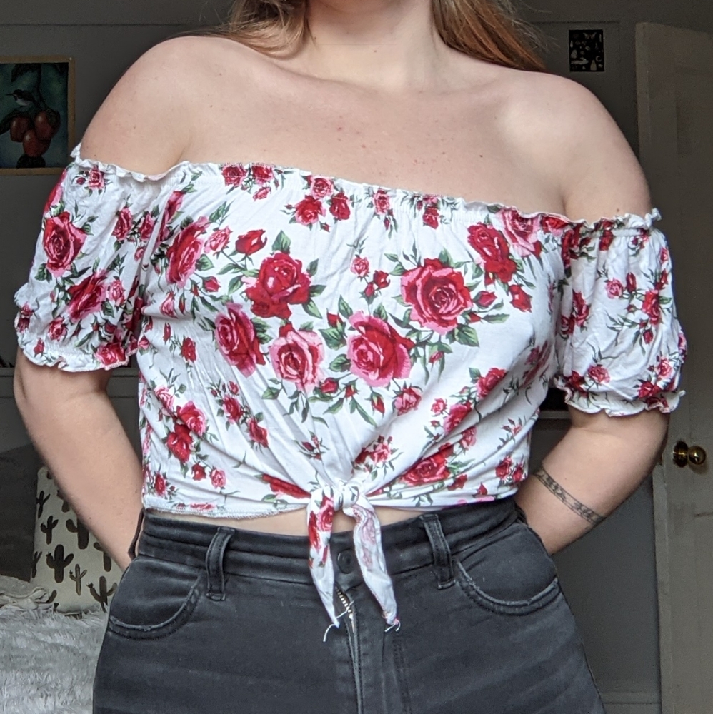 Rose Off Shoulder Top - Picture 3 of 3